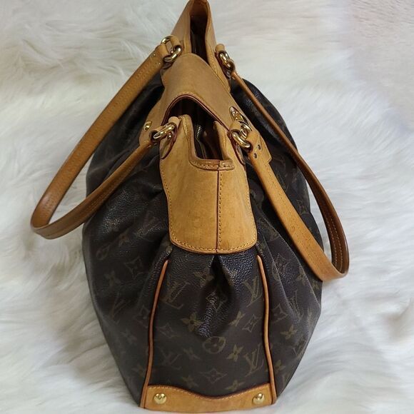 💯Authentic Louis Vuitton Boesi Handbag🍀 - Picture 9 of 17